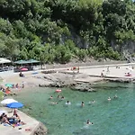 شقة Anagora Ii