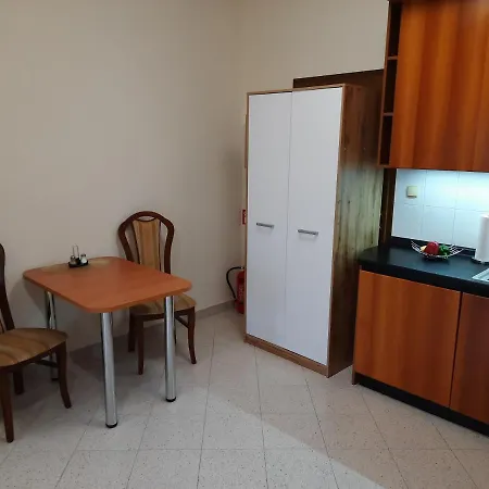 Anagora Ii Appartement *